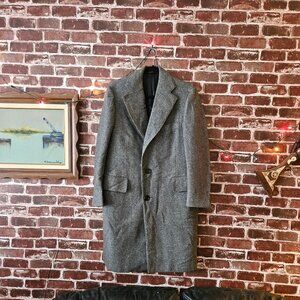 Holt Renfrew Men's Wool Coat - Tailored by Samuelsohn, size 40